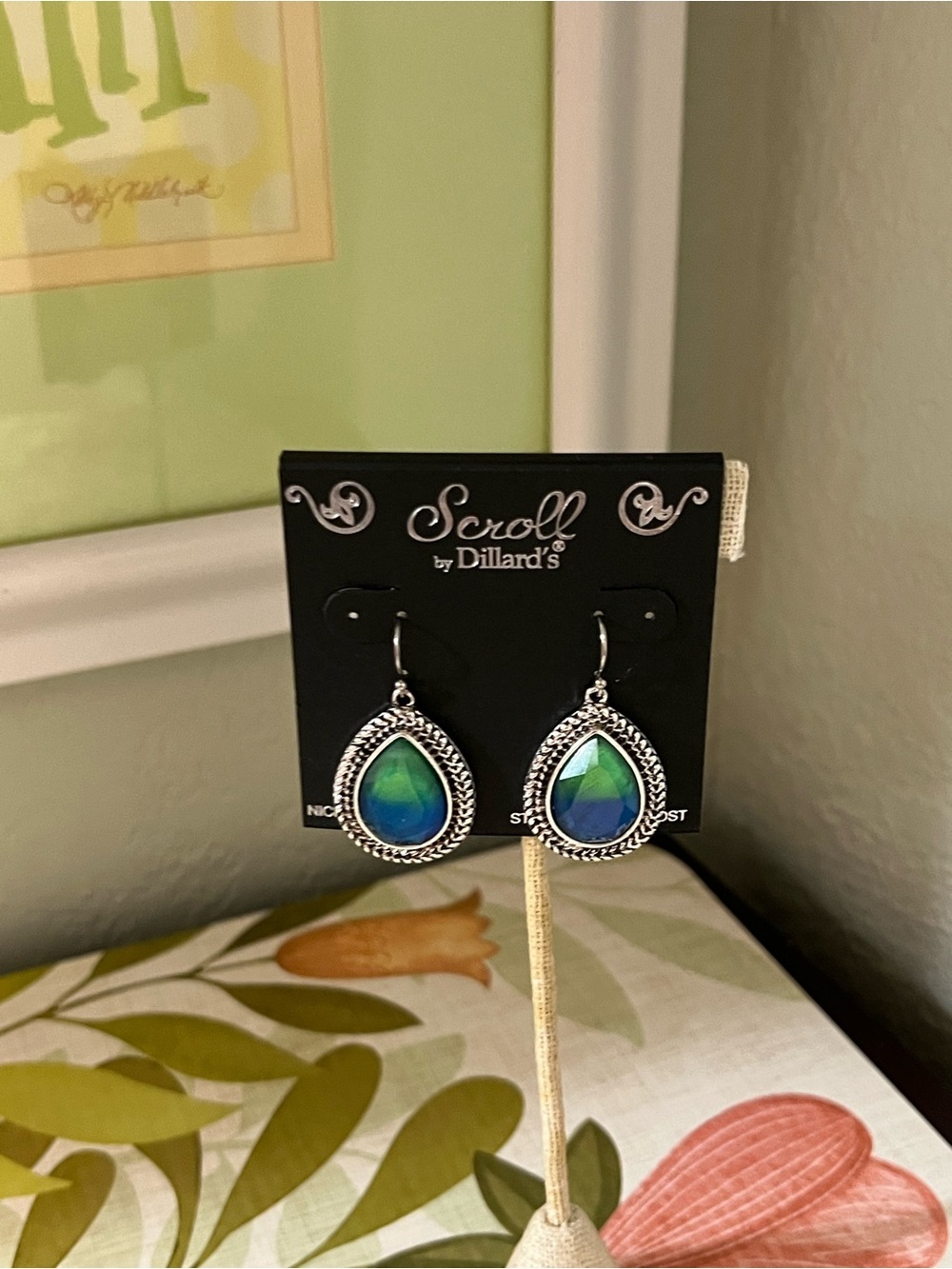 NWT Blue-Green Teardrop Dangle Earrings #Dill1
